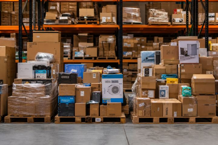 Retouren und Restposten zu Top-Preisen