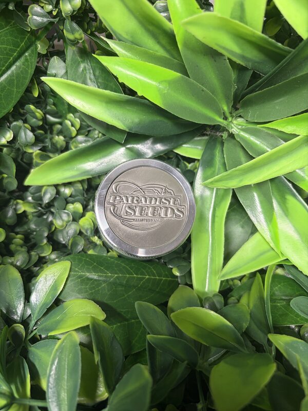 Paradise Seeds Grinder 2-teilig Metall Zerkleinerer – Bild 1
