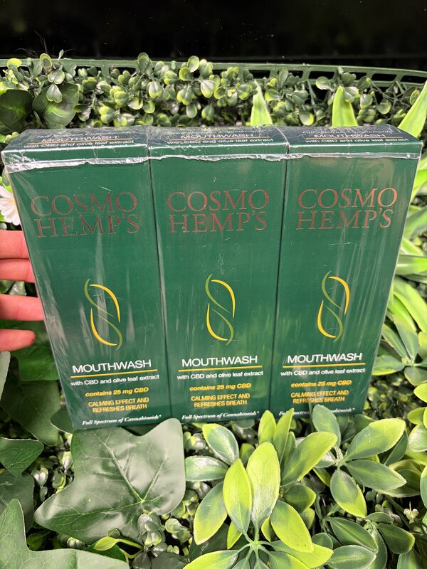 Cosmo Hemp's Mundwasser 3 x 250 ml mit 25 mg CBD
