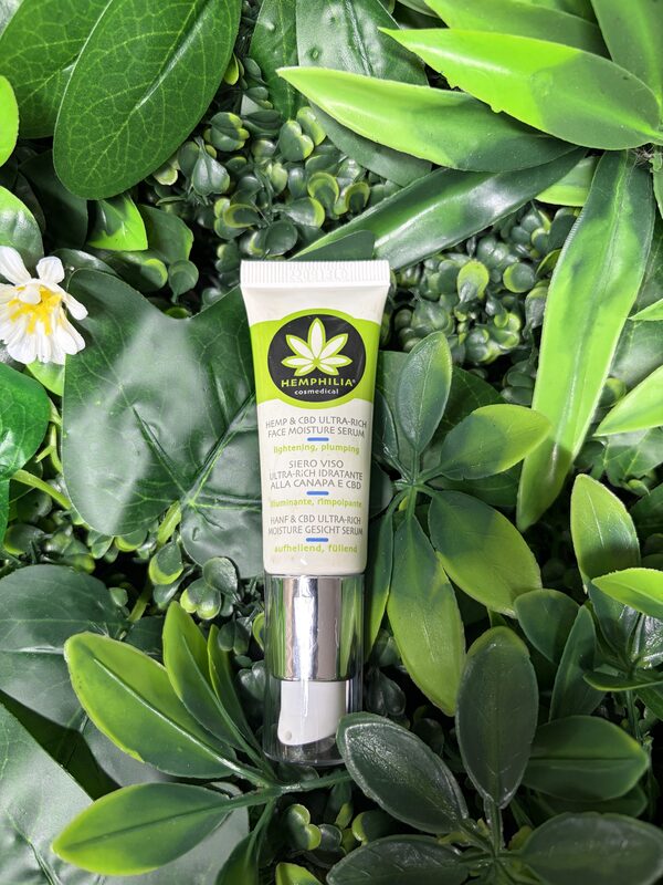 Hemphilia Gesichtsserum Hanf CBD 1 Stück Pump-Spender