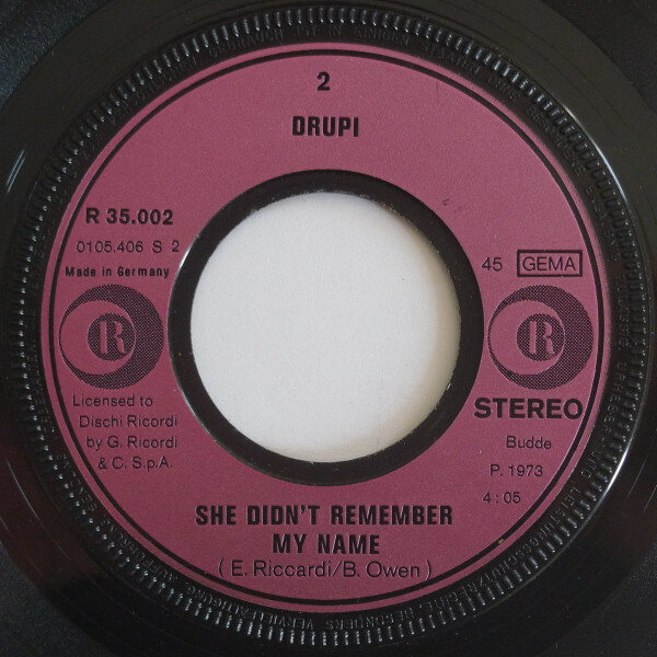 Drupi (2) – Vado Via / She Didn't Remember My Name (7") – Bild 3
