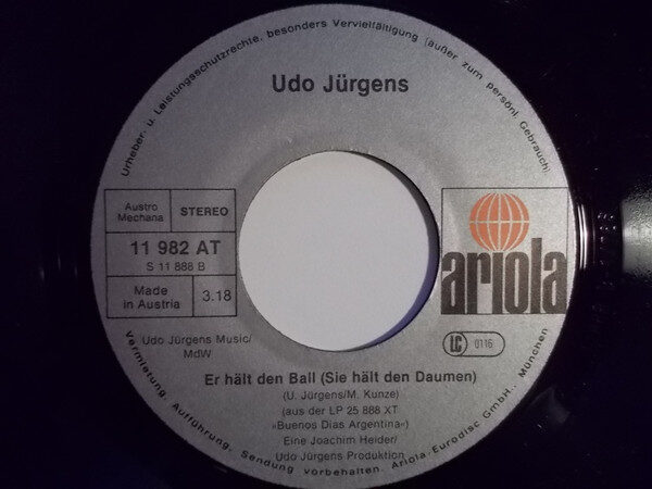 Udo Jürgens – Buenos Dias Argentina / Er Hält Den Ball (Sie Hält Den Daumen) (Single) – Bild 3