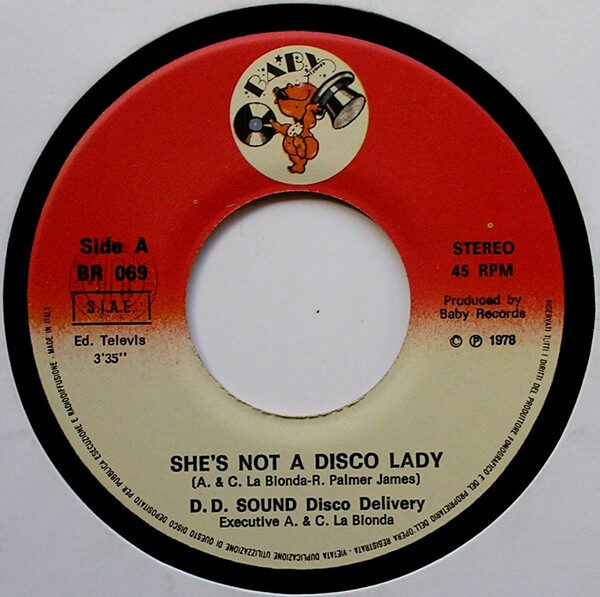 D.D. Sound Disco Delivery* – She's Not A Disco Lady / Café (Short Version) (7") – Bild 3