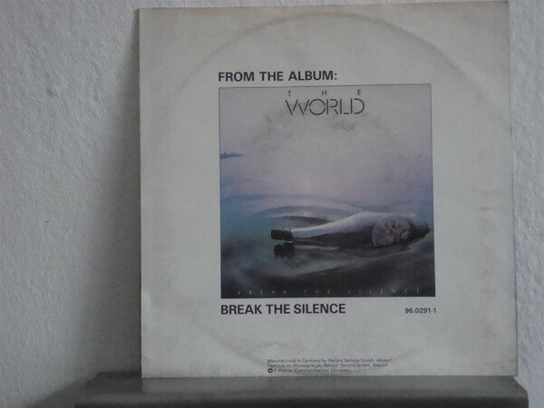 The World – Shoo Shoo Wah (7") – Bild 2