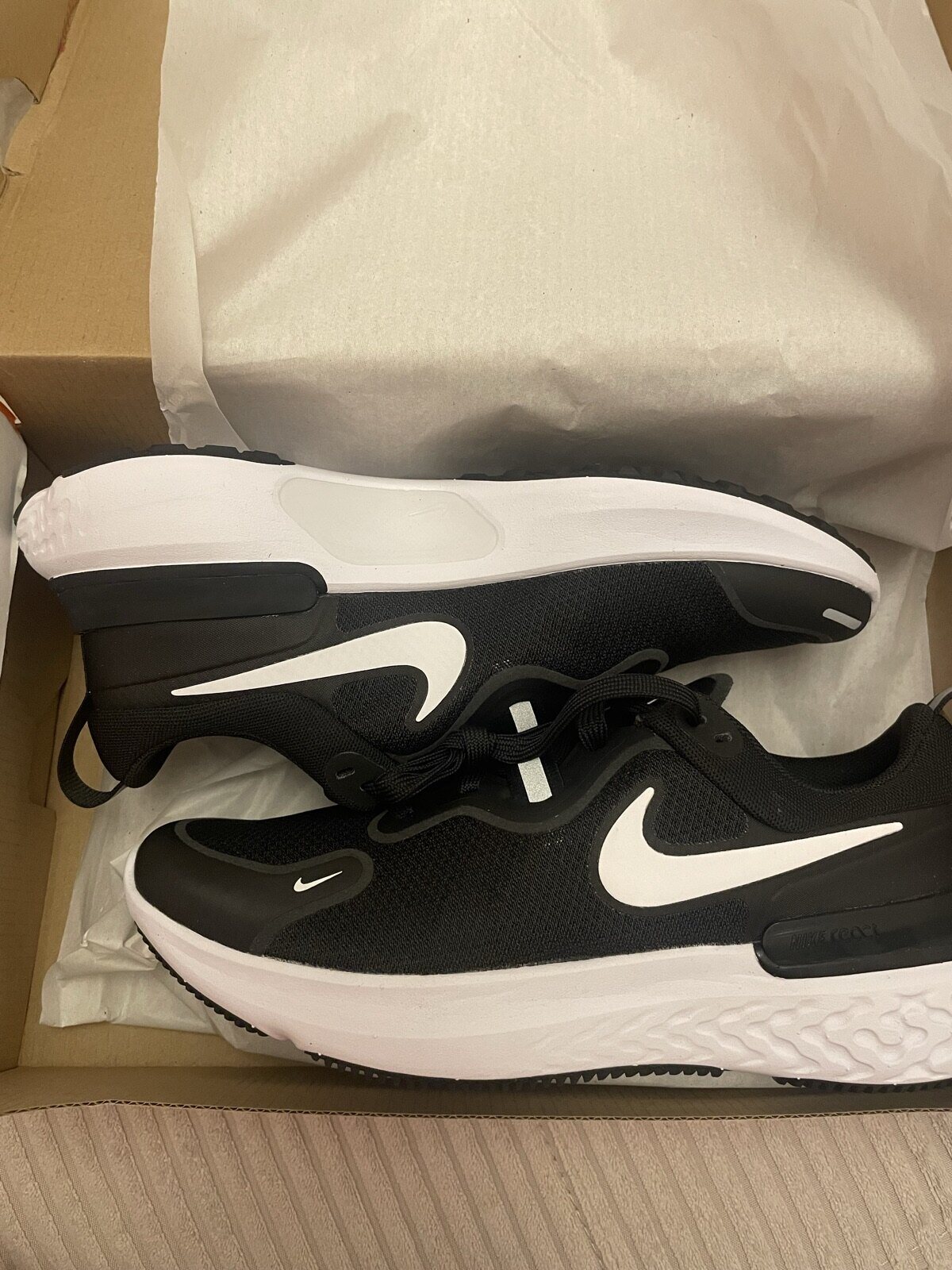 Nike Sneaker Schwarz Weiß Paar Mesh Schnürung Größe 38 – Bild 6