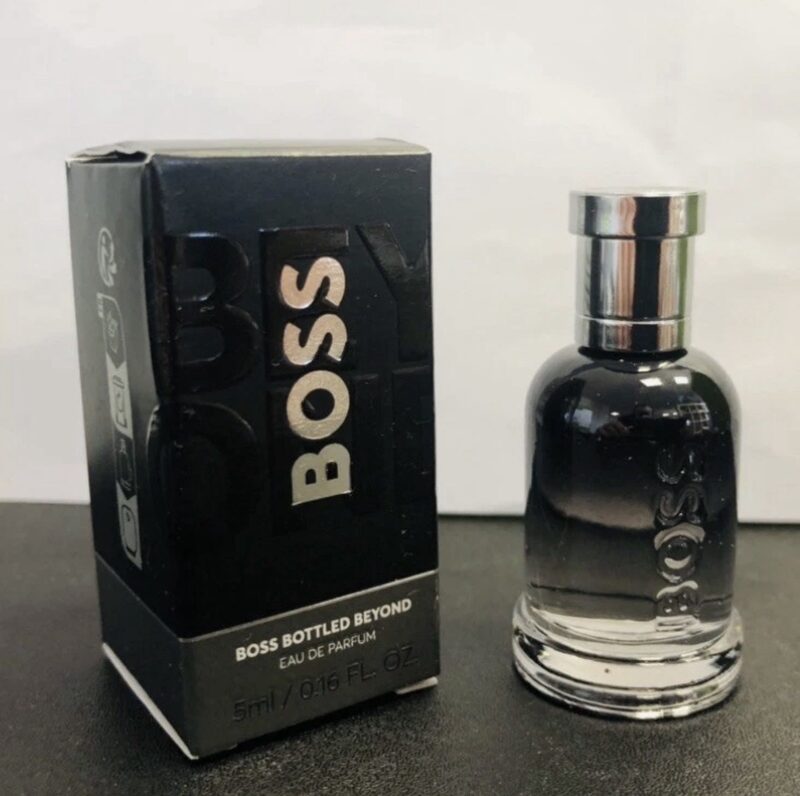 BOSS Bottled Beyond Eau de Parfum 5 ml – Bild 1